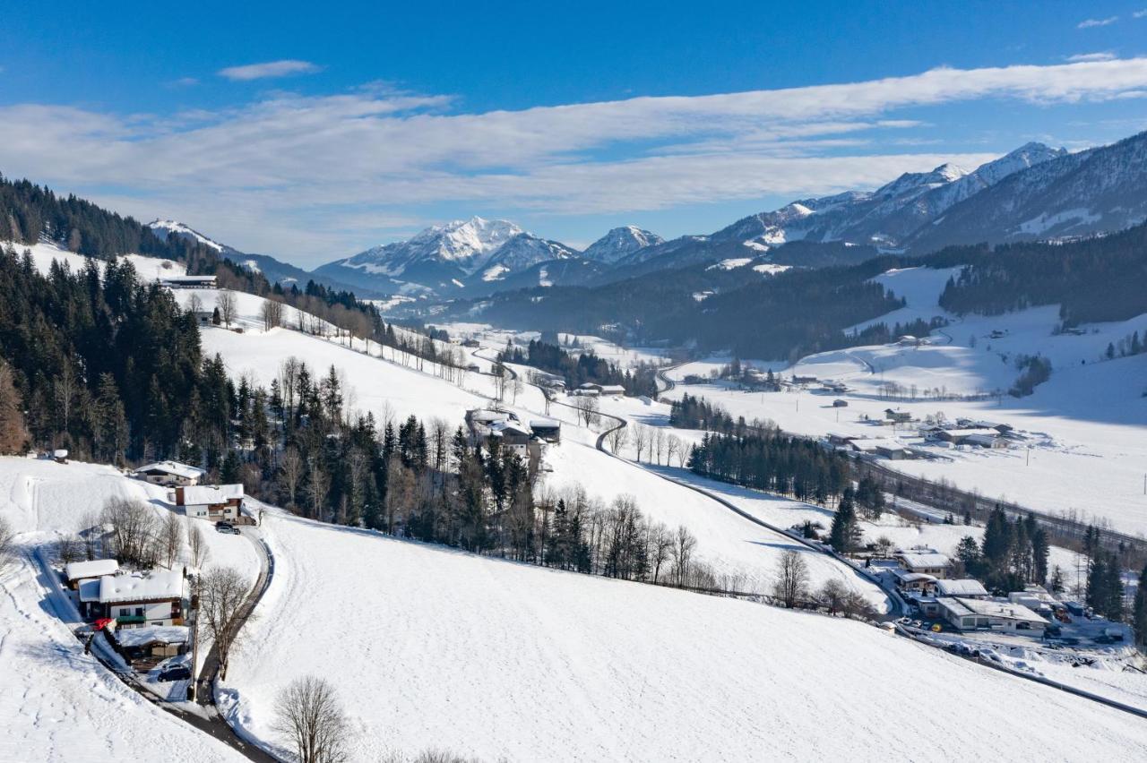 Sunnseit Lodge - Kitzbueheler Alpen Санкт-Йоганн Экстерьер фото